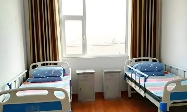 双面王爷：非你莫娶